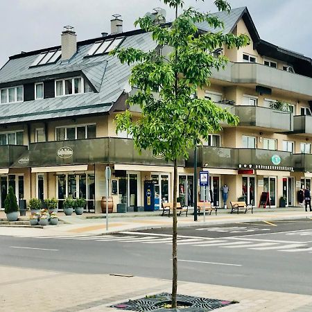 Cafe Relax Apartments Hévíz Eksteriør bilde