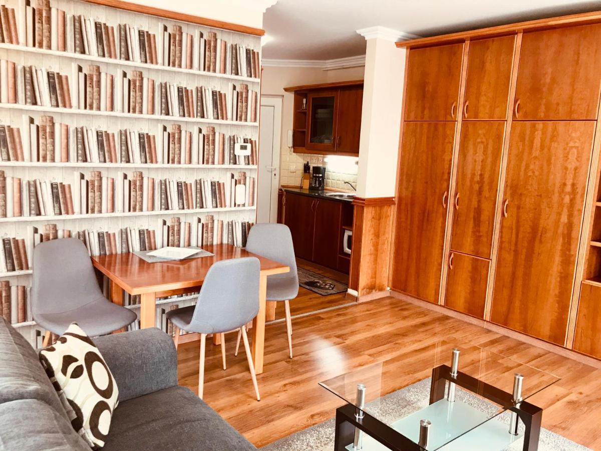 Cafe Relax Apartments Hévíz Eksteriør bilde